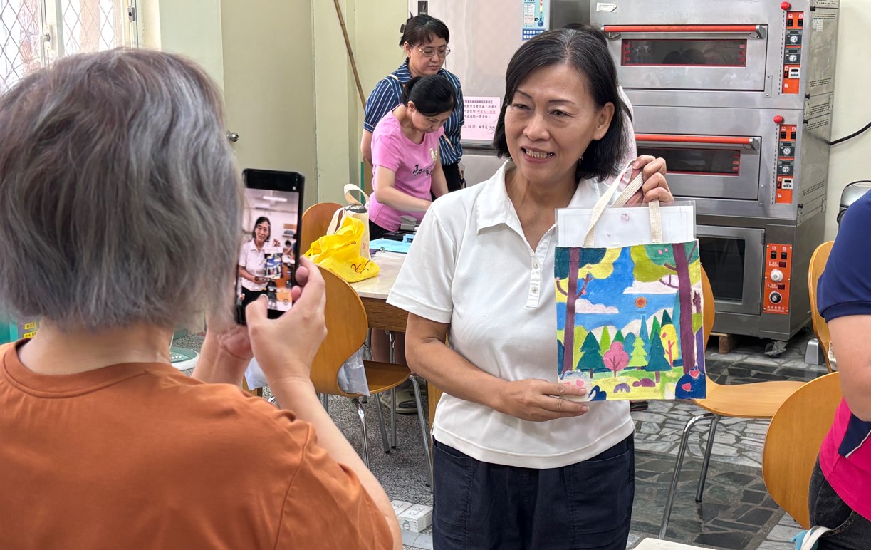 療癒式文創彩繪