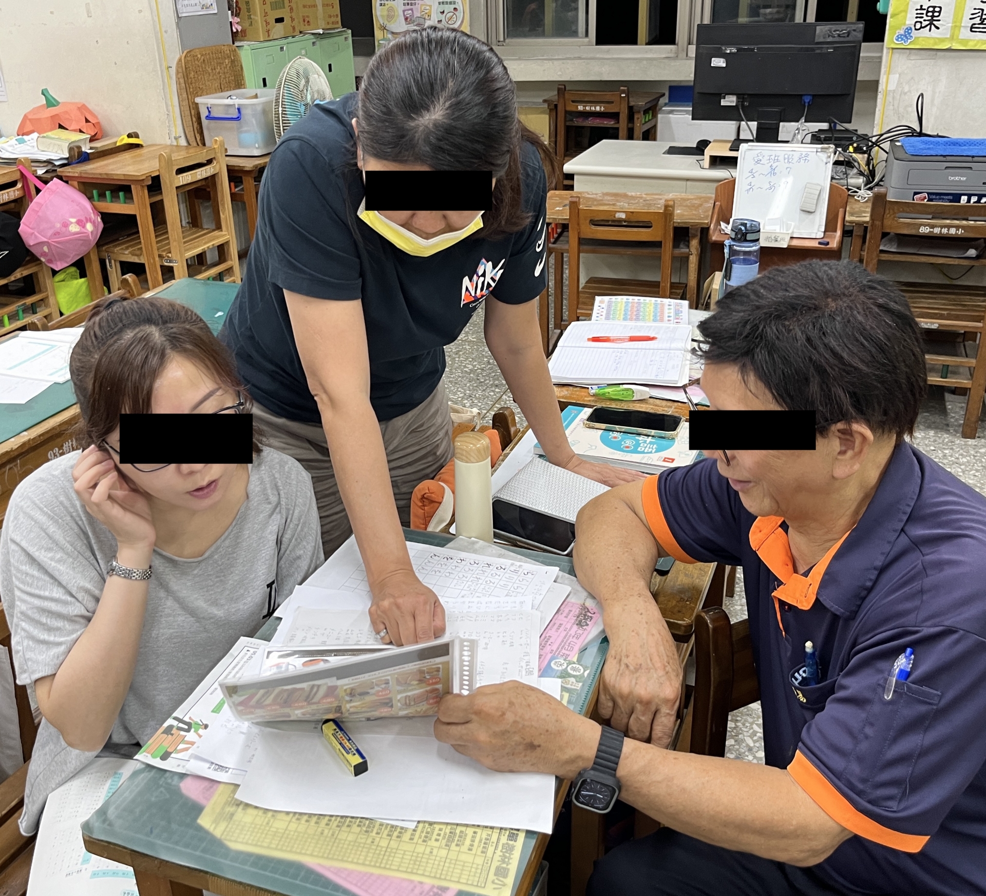 輕鬆學初級日語會話(一)