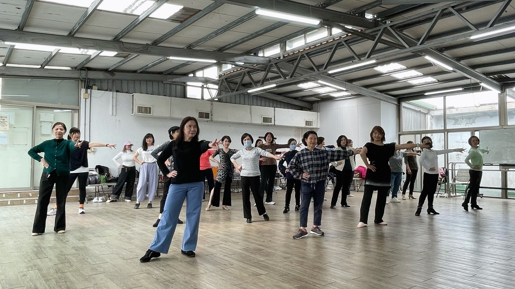 悅齡樂舞-國標單人拉丁舞健康